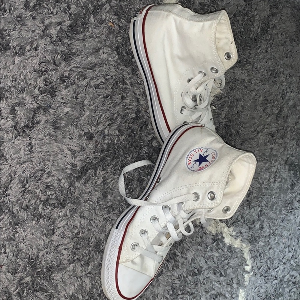 White all star converse